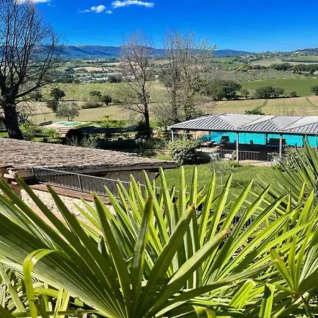 Very Pretty Poolside, Jacuzzi, Gardens No01 * Spoleto