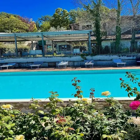 Very Pretty Poolside, Jacuzzi, Gardens No01 Villa Spoleto