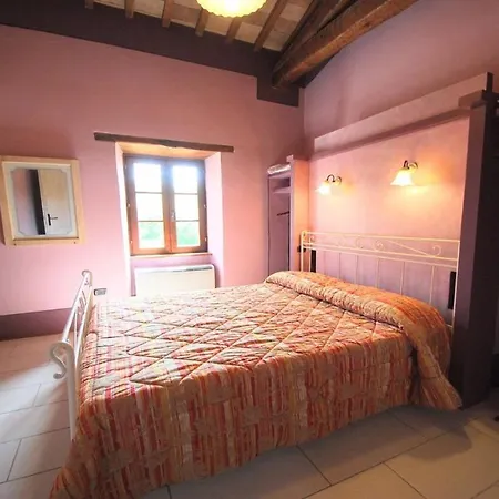 Very Pretty Poolside, Jacuzzi, Gardens No01 * Spoleto